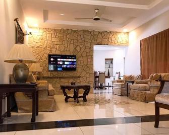 Morgah Resort Villas - Rawalpindi - Lobby