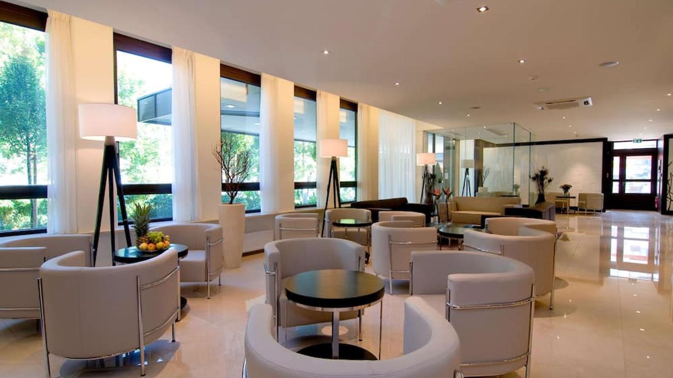 أتشات هوتل مينشن سود