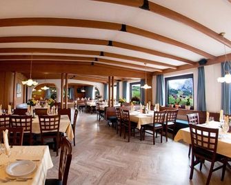 Piccolo Hotel Sciliar - Castelrotto - מסעדה