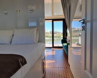 Floating Experience - Casa flutuante a 25 min do Porto - Póvoa de Varzim - Habitación