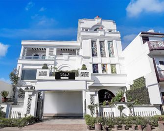 Hotel Corinthians - Rudrapur - Building