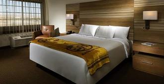 Rising Star Sports Ranch Resort - Mesquite - Bedroom
