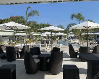Marina Point Bay Resort - Panglao - Building