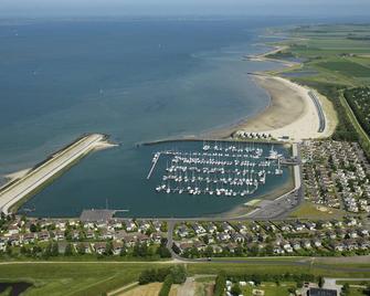 Holiday Home Kamperland near Marina & Beach - Kamperland - Edificio