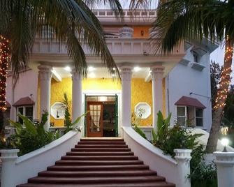 Mansion Giahn Bed & Breakfast - Cancún - Toà nhà