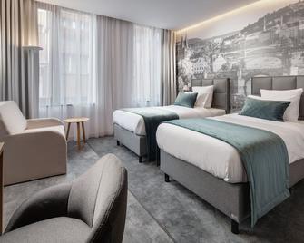 ماميزون ريزيدنس داون تاون براغ - براغ - غرفة نوم