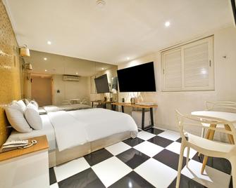 Sinchon Reem - Seúl - Habitación