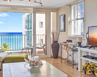 Marysol - San Juan - Living room