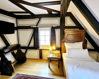 Altes Pfarrhaus Hotel und Restaurant - Bad Überkingen - Habitación