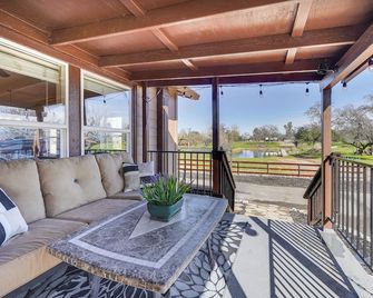 Covered Patio Lincoln Vacation Rental! - Lincoln - Balcony