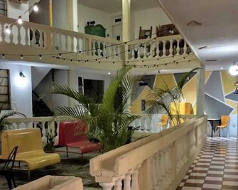 lemon tree hostels - Santa Cruz La Laguna - Lobby