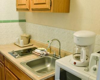 Lake Crest Inn - Lake George - Keittiö