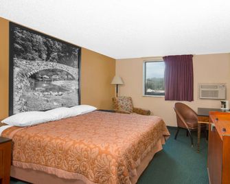 Super 8 by Wyndham Sioux City/Morningside Area - Sioux City - Schlafzimmer