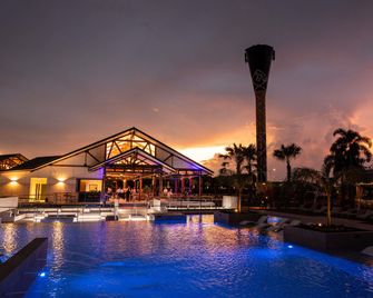 Mercure Darwin Airport Resort - Darwin - Piscina