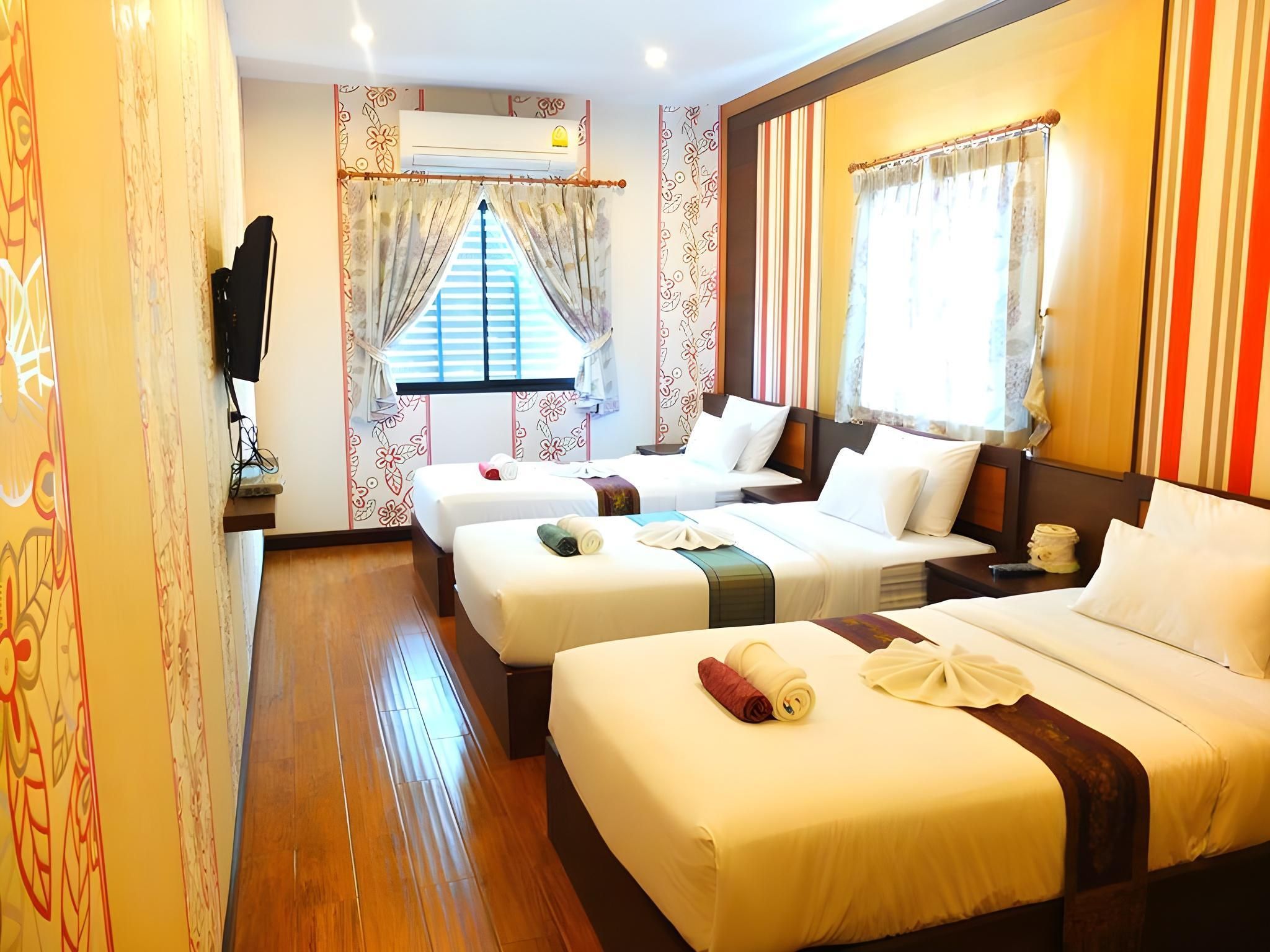 Baan Term Fun Saen Suk