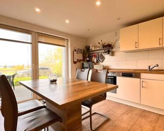 Ferienwohnung Seeblick - Retgendorf - Cocina