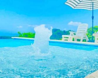 Albor Luxury Villa a Delightful tiny home w/ pool - Añasco - Piscina