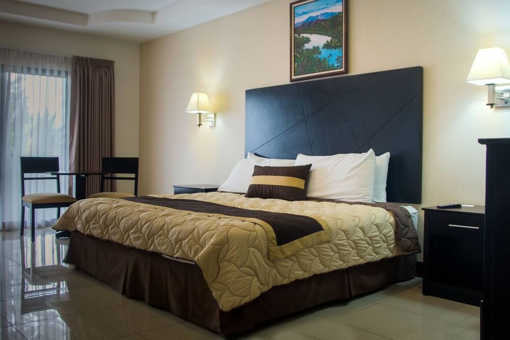 Hotel y Restaurante El Guarco - Cartago - Habitación