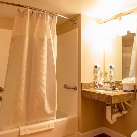 Bathroom view of Towneplace Suites Colorado Springs Garden Of The Gods