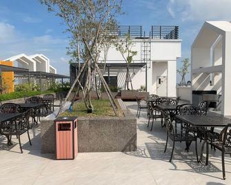 Asiana Capella Suites - Ciudad Ho Chi Minh - Patio
