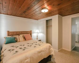Siesta Vacation Home - Venice - Bedroom