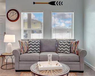 Without A Paddle - Port Aransas - Living room