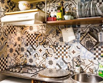 La Casetta Di Tiziana - Rome - Kitchen