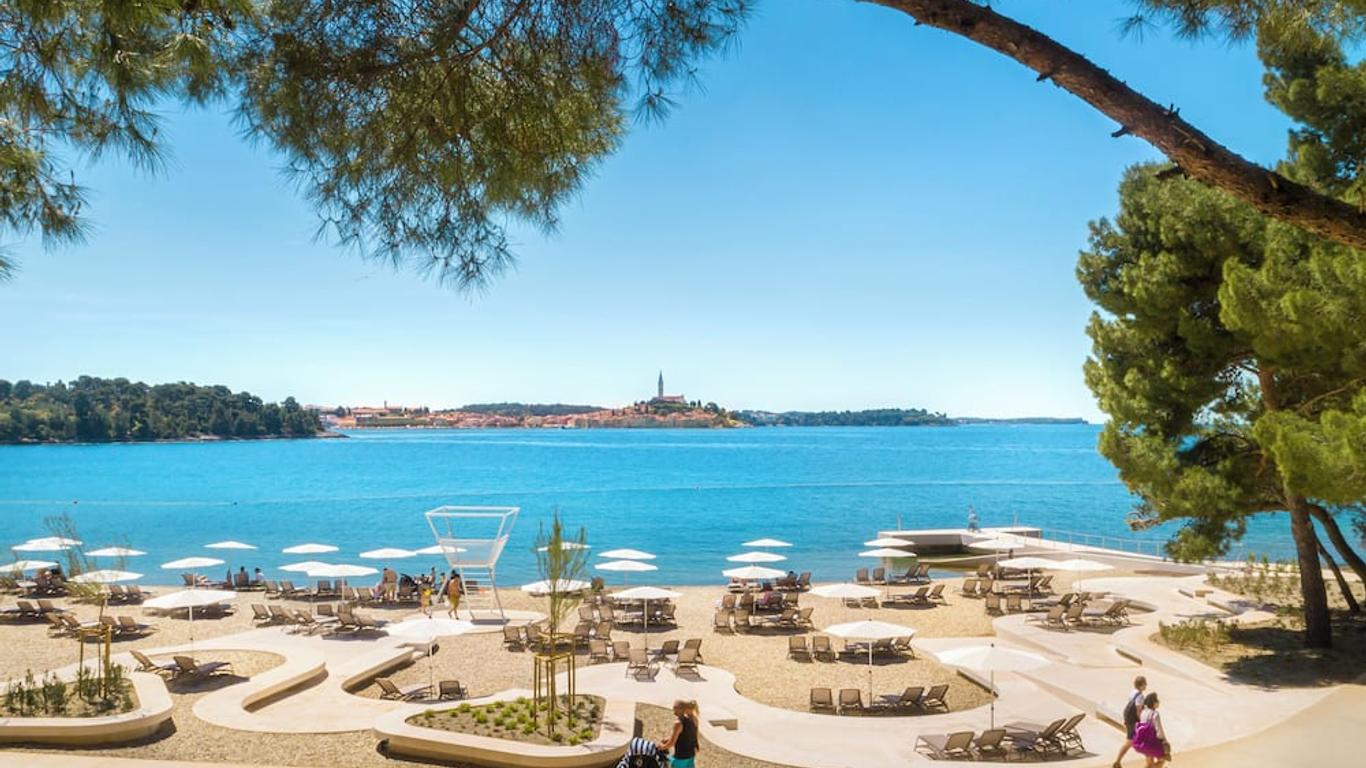 Maistra Select Family Hotel Amarin