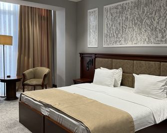 Mir Luxe Plaza - 塔什干 - 臥室