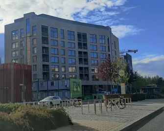 New Studio Cherry near Helsinki airport in Kivistö - Vantaa - Budova