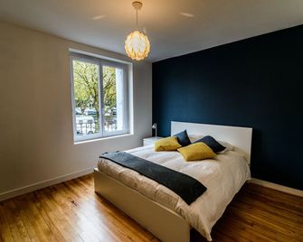 Chic and modern in hyper center - Brest - Bedroom