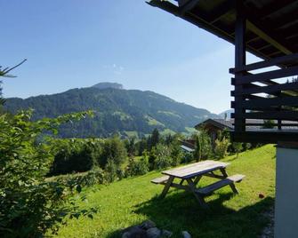 Grand Wastl Comfortable holiday residence - Wörgl - Innenhof