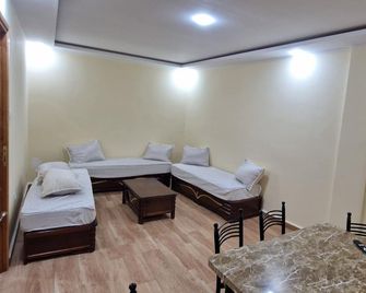 Bright & Cozy 2BR Stay in Jijel with Air Conditioning - Jijel