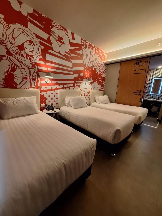 Radisson RED Miraflores