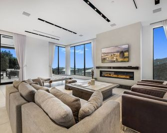 Linda Flora Modern Estate- Stunning Bel Air Modern Masterpiece - לוס אנג'לס - סלון