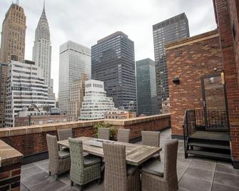 Tuscany by LuxUrban - New York - Balcony