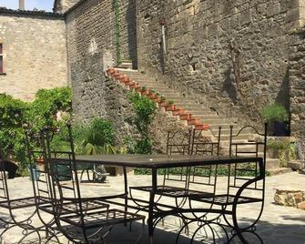 Historic 12th Century Chateau de Boussagues, Unique Self-Contained Apartment - Camplong
