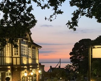 The Fishbourne - Isle of Wight - Ryde - Utomhus