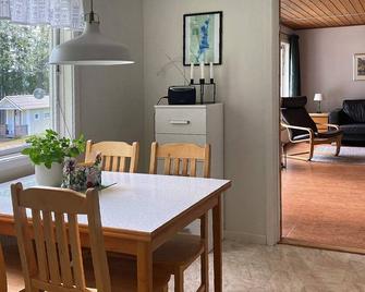 4 Person Holiday Home In Gislaved-By Traum - Gislaved - Comedor