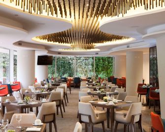 Radisson Hotel Santa Cruz - Santa Cruz de la Sierra - Restaurante