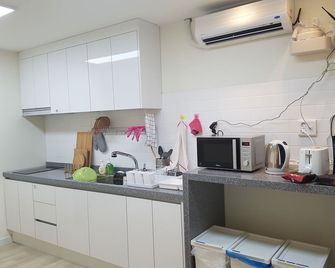 Seoul Forest Stay - Seoul - Kitchen