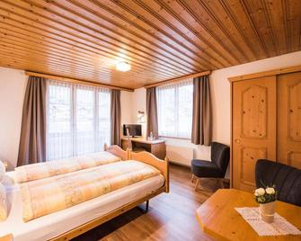 Hotel Brienzerburli - Brienz - Bedroom