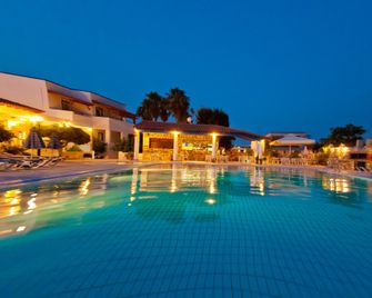 Hotel Tigaki's Star - Tigaki - Pool