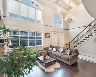 Vancouver Burnaby Villa 44 - Burnaby - Ingresso