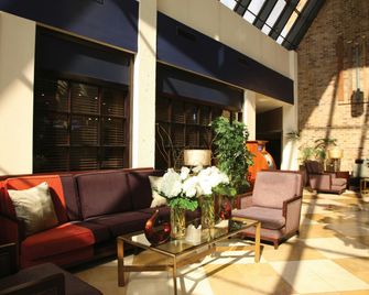 DoubleTree by Hilton Hotel Murfreesboro - מרפריסבורו - טרקלין