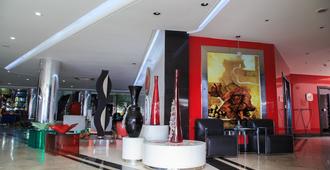 Da Vinci Hotel & Conventions - Manaos - Lobby