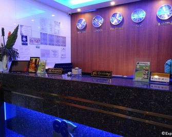 Blueberry Tourist Hotel - Davao City - Front desk