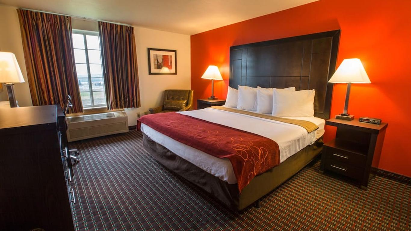 Bridgeway Inn & Suites - Portland Airport