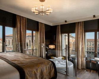 Palazzo Veneziano - Venice Collection - Venedig