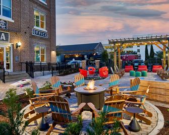 Aloft Wilmington at Coastline Center - ווילימינגטון - מרפסת